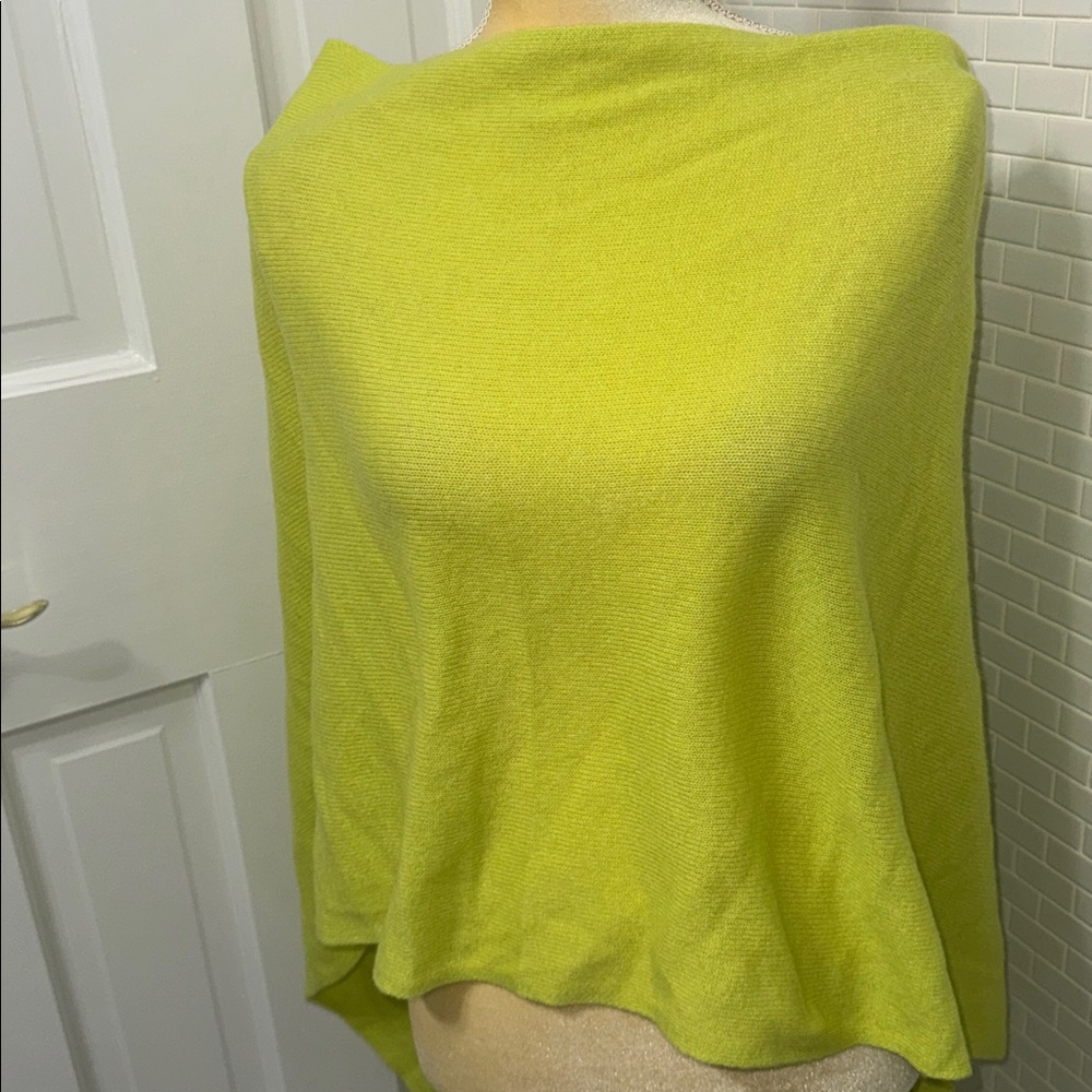 Vibrant Lime Green 💯 cashmere Shawl/ Wrap. OS.NWT. - Picture 4 of 8